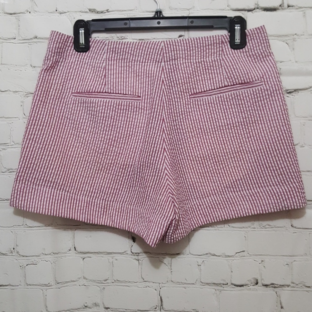 Striped shorts, size small junior - Picture 2 of 3